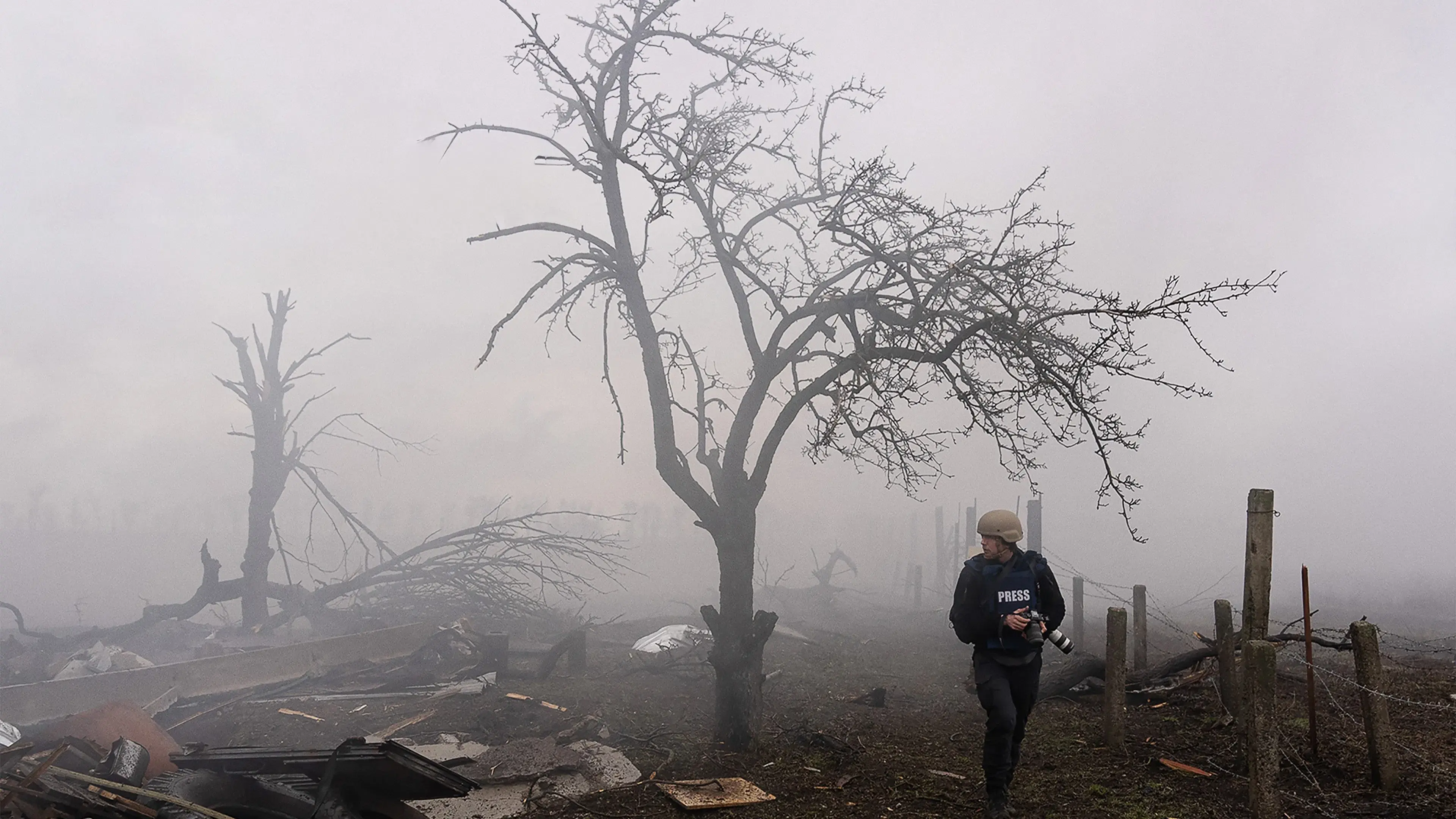 20 Days in Mariupol backdrop