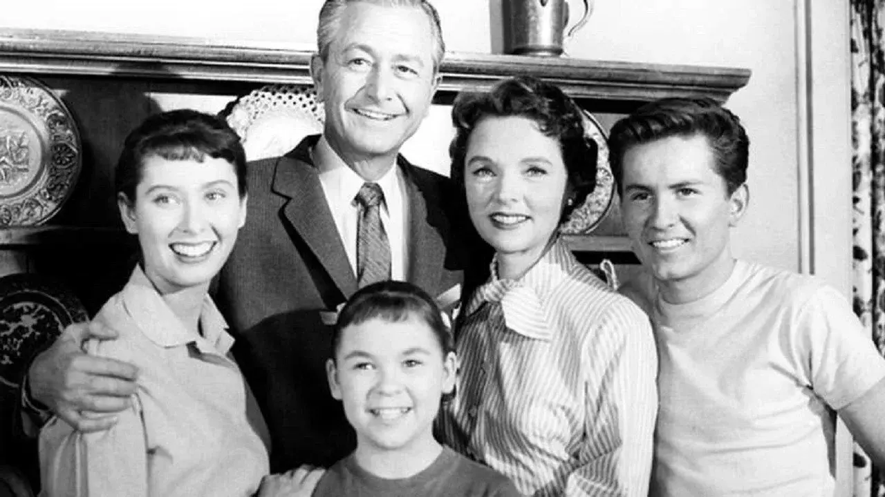 Father Knows Best backdrop