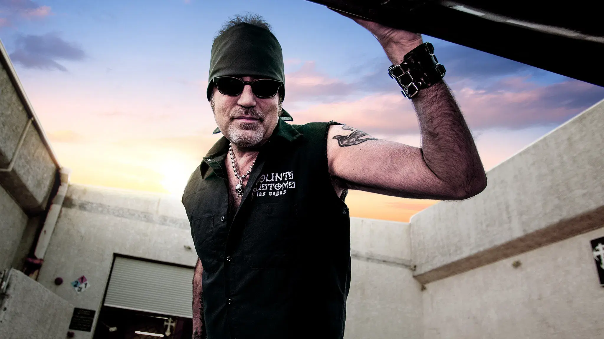 Counting Cars backdrop