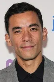 Conrad Ricamora
