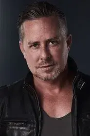 Dean Armstrong