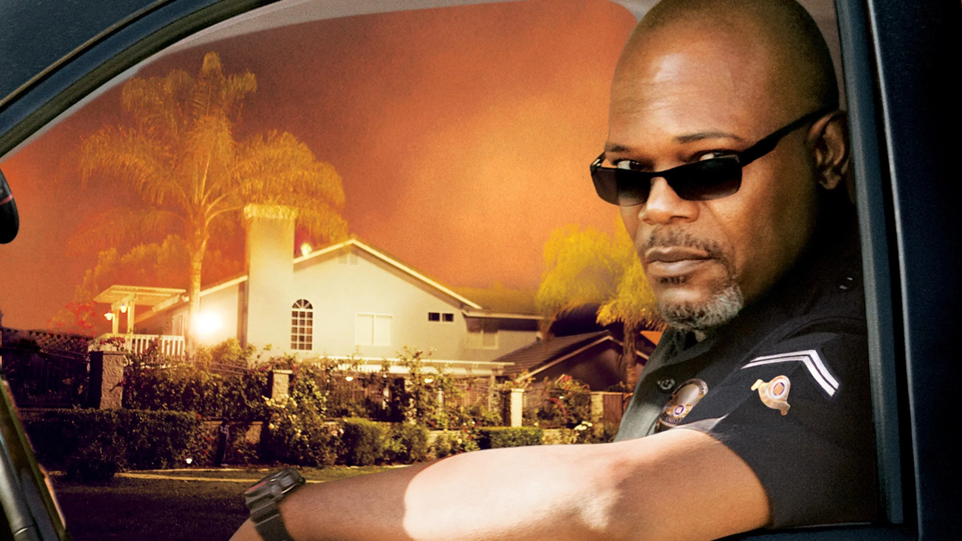 Lakeview Terrace backdrop